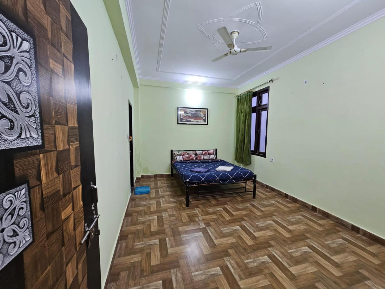 6 Bhk In Krishna Nagar Lko6bhk 401l&402r Apartment