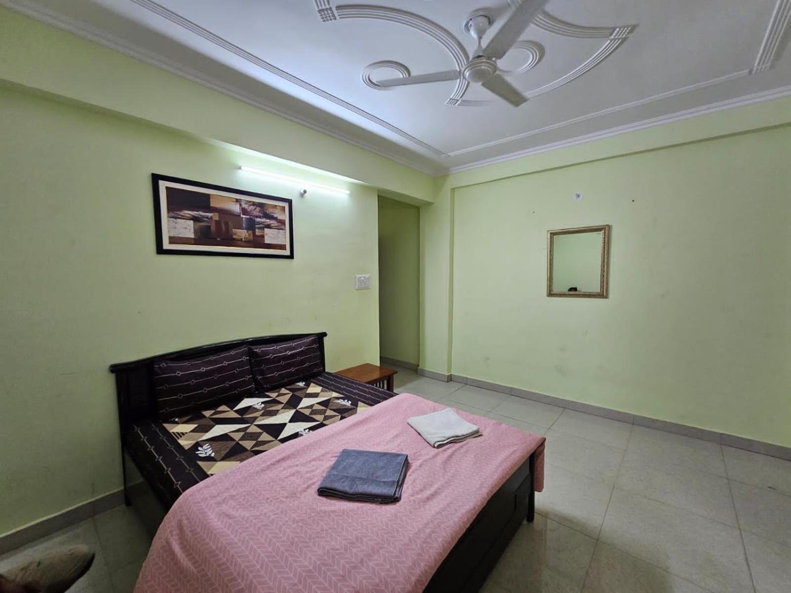 Apartment 6 Bhk In Krishna Nagar Lko6bhk 401l&402r *