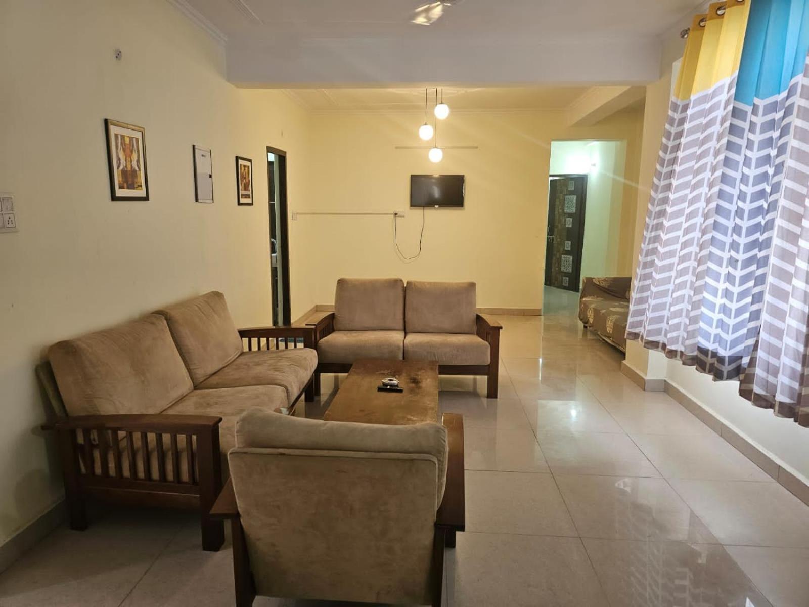 6 Bhk In Krishna Nagar Lko6bhk 401l&402r Apartment