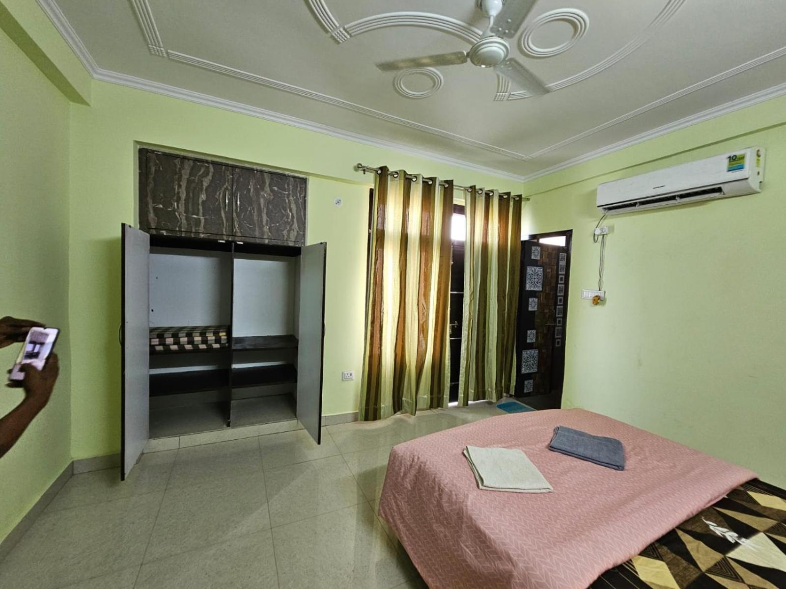 Apartment 6 Bhk In Krishna Nagar Lko6bhk 401l&402r Lucknow