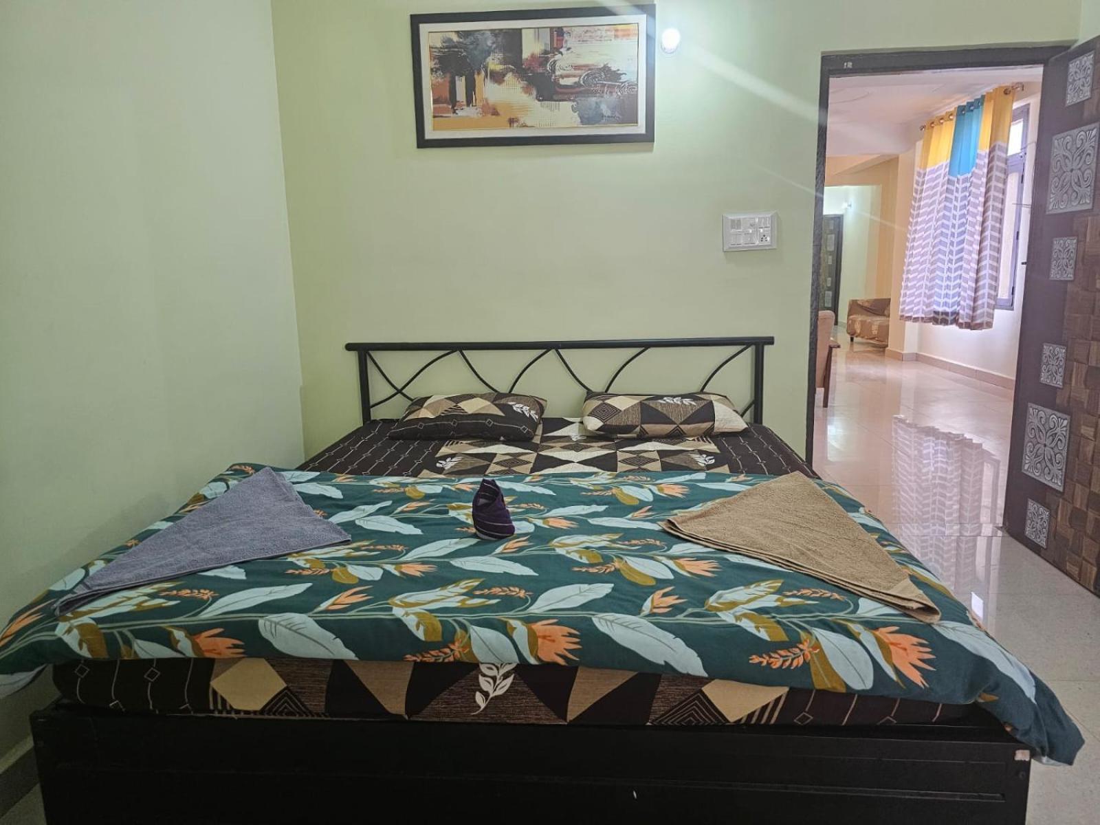 Apartment 6 Bhk In Krishna Nagar Lko6bhk 401l&402r *